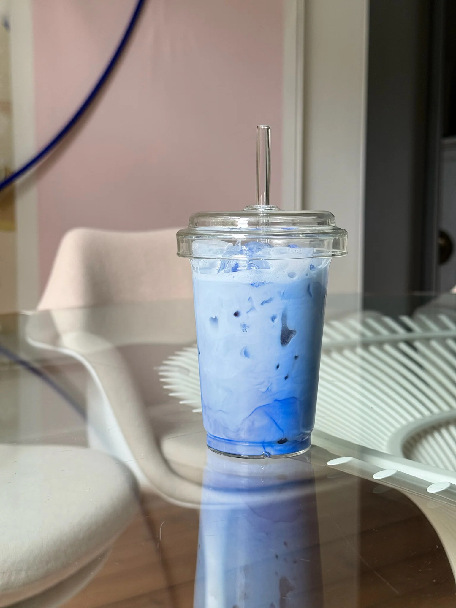 Cold Cup with a lid - Image 4