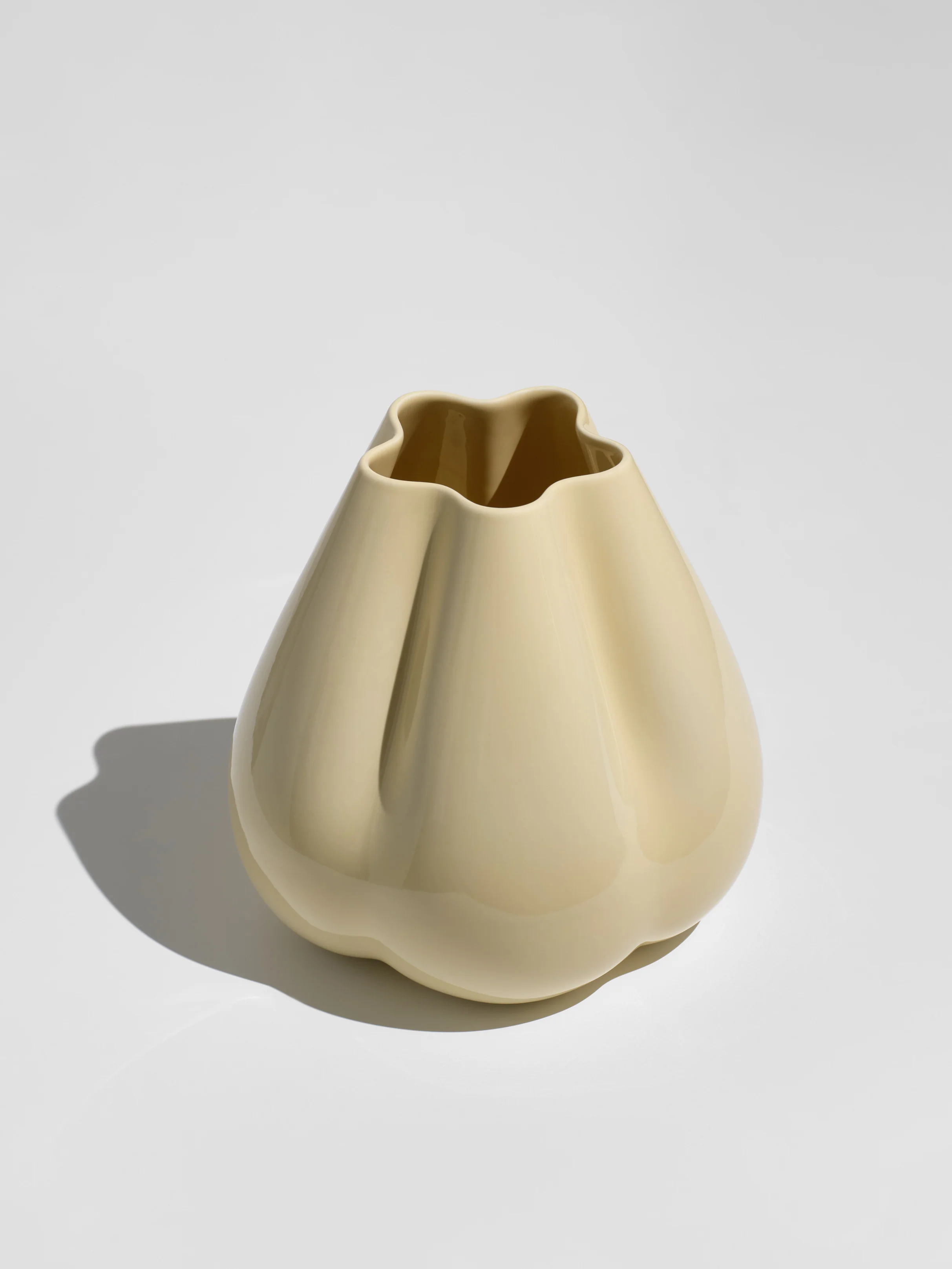 Dumpling Vase, butter - Image 2