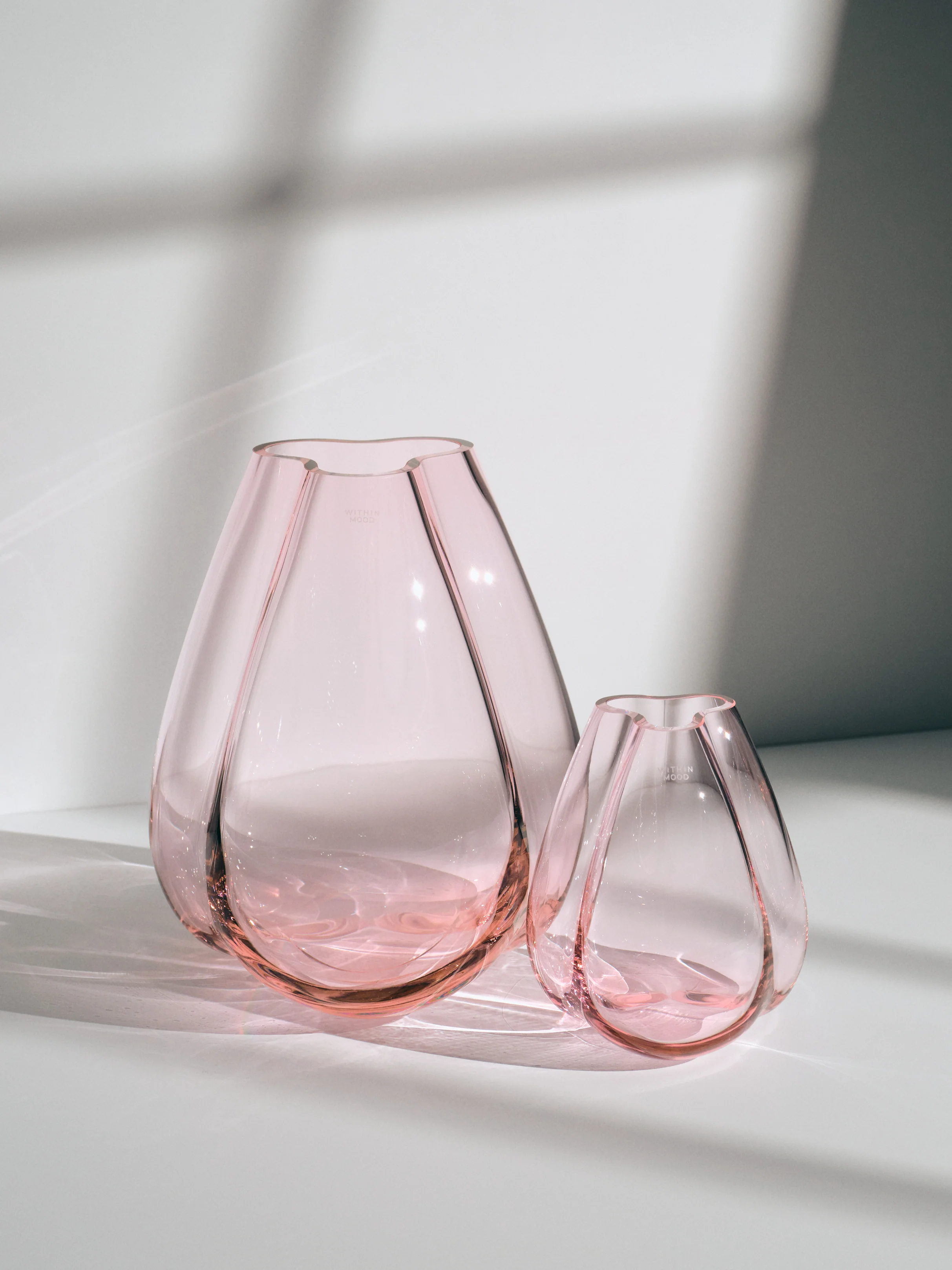 Mini Tulip Vase, pink - Image 6